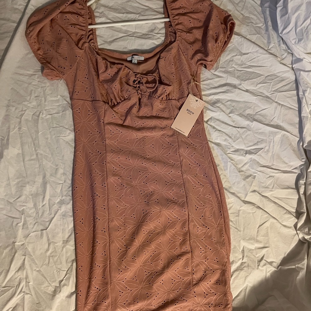 Rose puffy sleeve dress